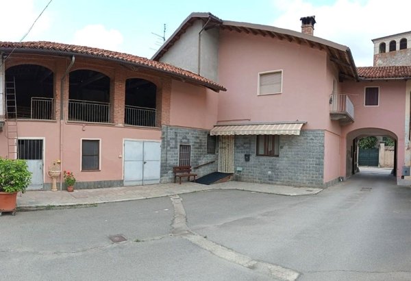 casa indipendente in vendita a Ruffia