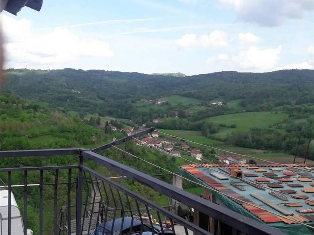 casa indipendente in vendita a Sale San Giovanni