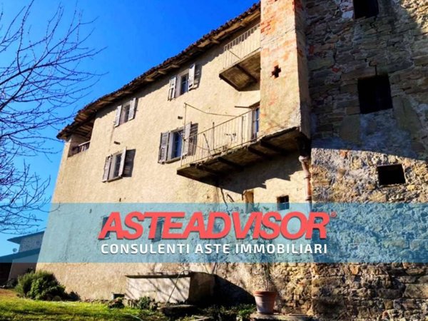 casa indipendente in vendita a Sale San Giovanni