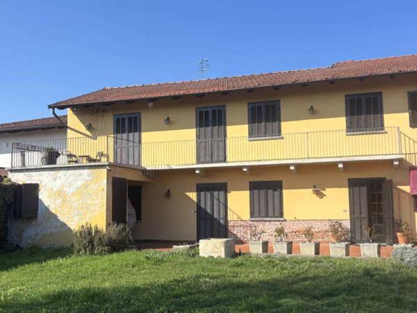 casa indipendente in vendita a Saluzzo
