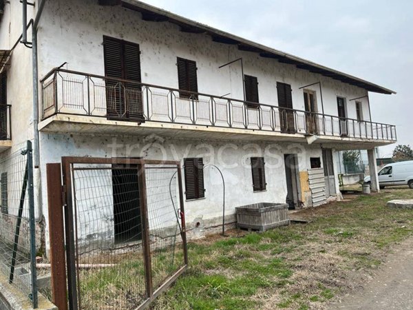casa indipendente in vendita a Saluzzo in zona Via dei Romani