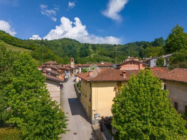 casale in vendita a Saluzzo