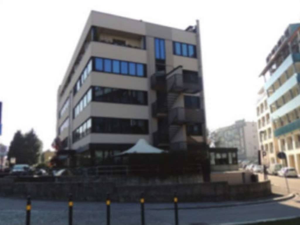 locale commerciale in vendita a Saluzzo