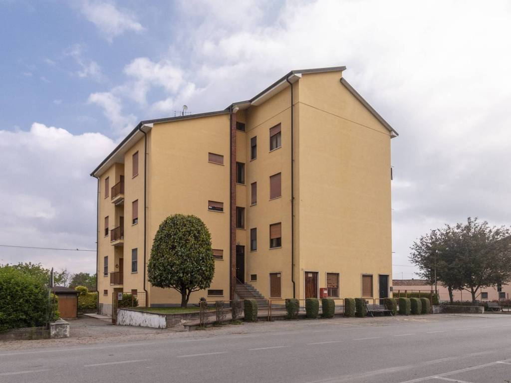 appartamento in vendita a Saluzzo in zona Cervignasco