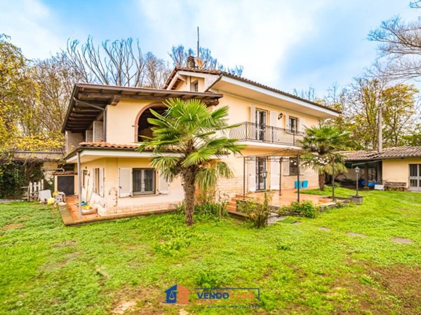 casa indipendente in vendita a Saluzzo