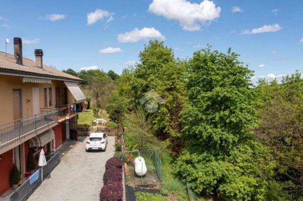 casa indipendente in vendita a Saluzzo in zona Castellar