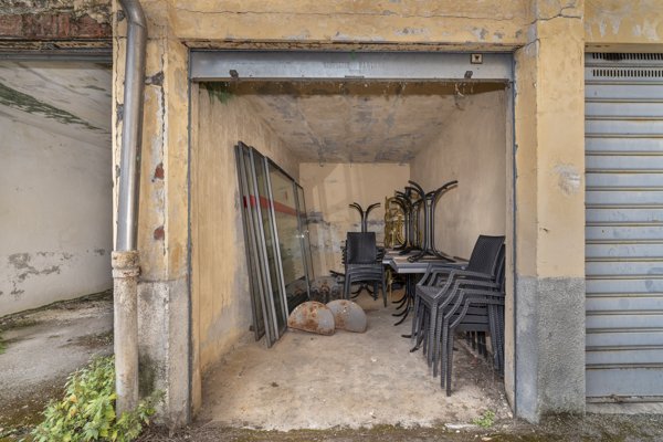 locale di sgombero in vendita a Saluzzo