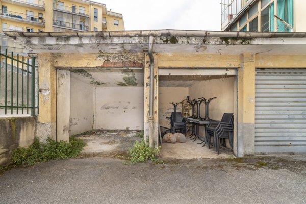 locale di sgombero in vendita a Saluzzo