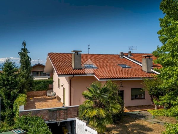 casa indipendente in vendita a Saluzzo