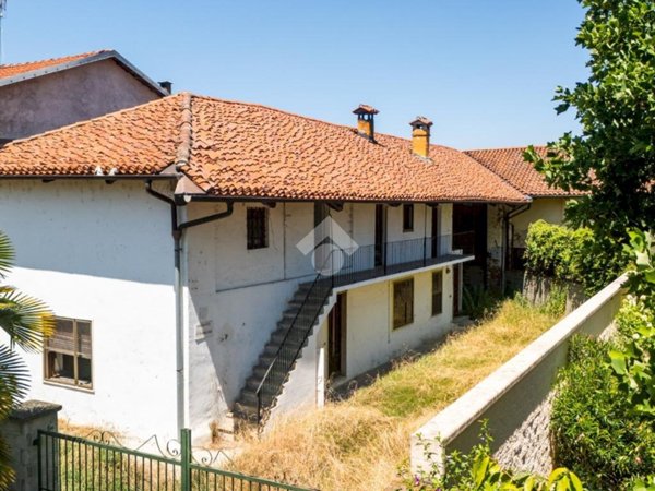 casale in vendita a Saluzzo