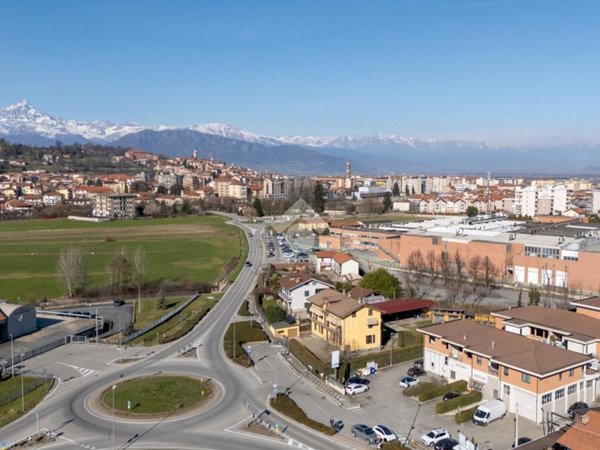 ufficio in vendita a Saluzzo