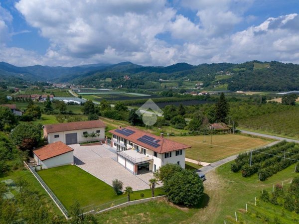 casa indipendente in vendita a Saluzzo