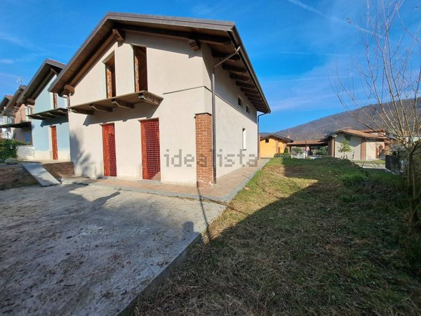 casa indipendente in vendita a Saluzzo