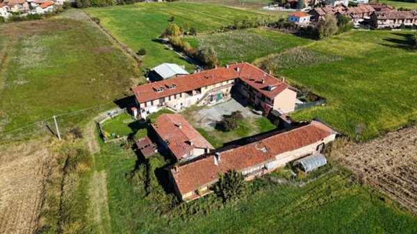 casale in vendita a Saluzzo