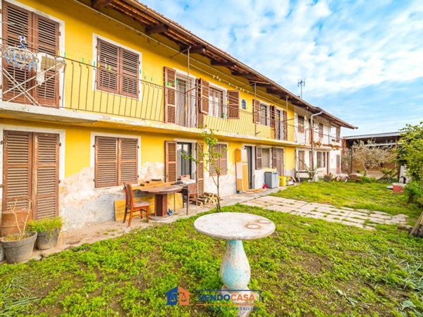 casa indipendente in vendita a Saluzzo
