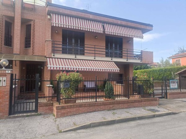casa indipendente in vendita a Saluzzo