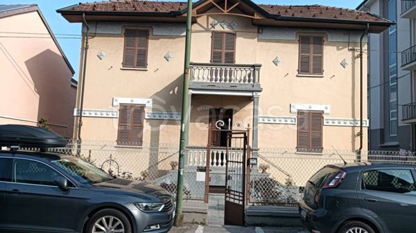 casa indipendente in vendita a Saluzzo
