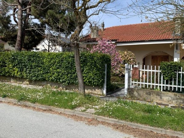 casa indipendente in vendita a Saluzzo