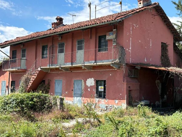 casa indipendente in vendita a Saluzzo