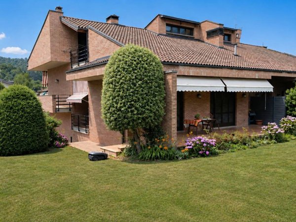 casa indipendente in vendita a Saluzzo in zona San Lazzaro