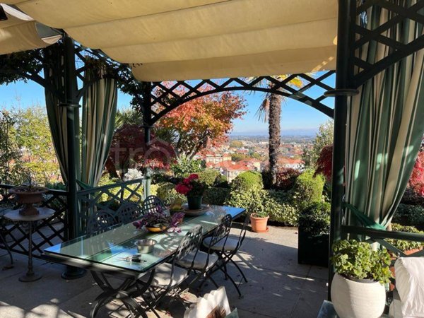casa indipendente in vendita a Saluzzo