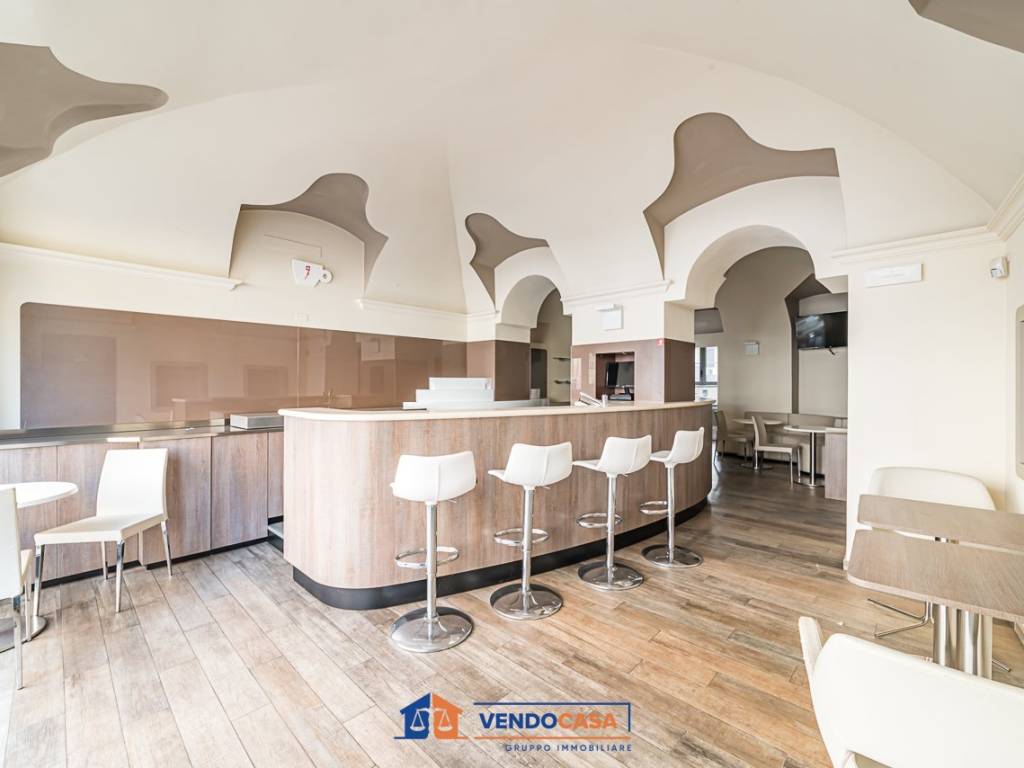 negozio in vendita a Saluzzo