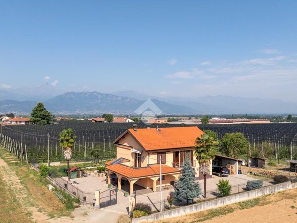 casa indipendente in vendita a Saluzzo