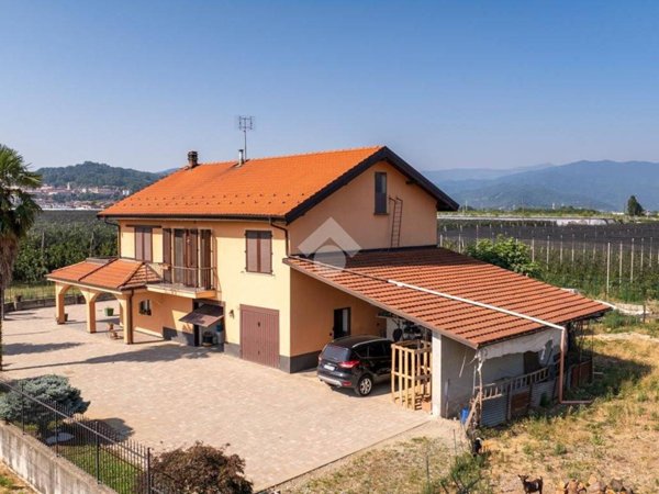 casa indipendente in vendita a Saluzzo