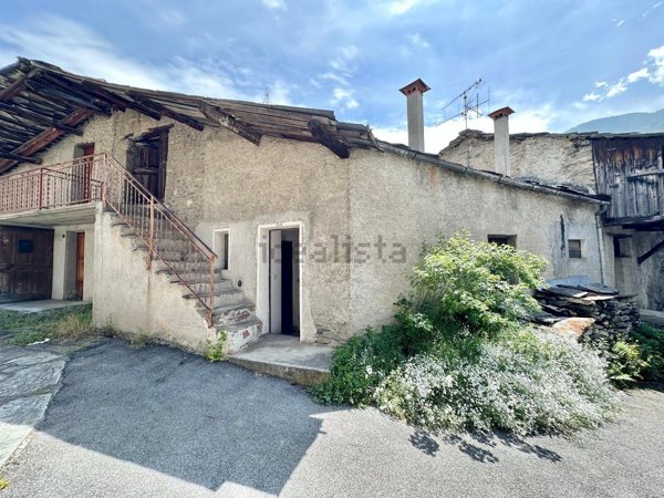 appartamento in vendita a Sampeyre