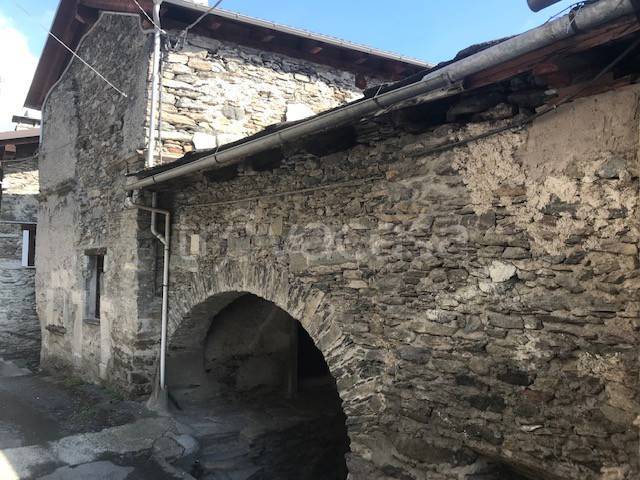casa indipendente in vendita a Sampeyre