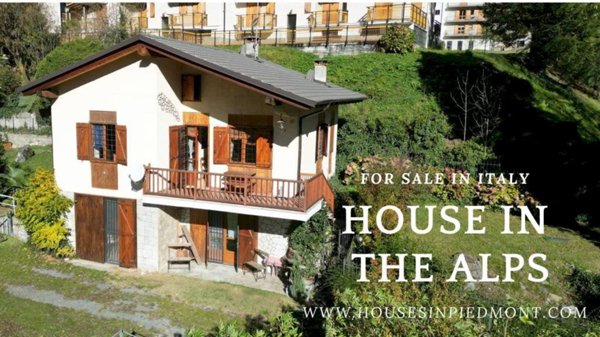 casa indipendente in vendita a Sampeyre