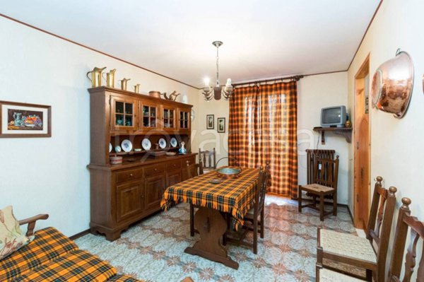appartamento in vendita a Sampeyre in zona Sant'Anna