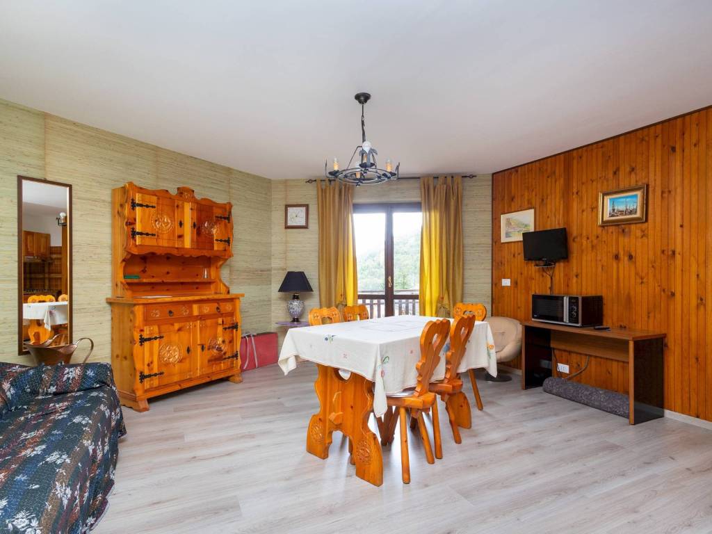 appartamento in vendita a Sampeyre