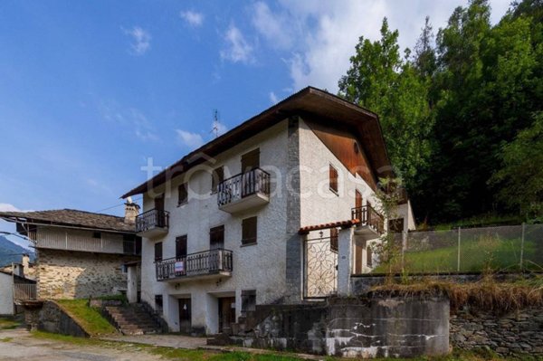 casa indipendente in vendita a Sampeyre