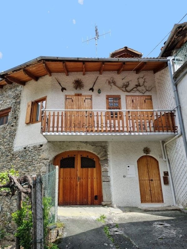 appartamento in vendita a Sampeyre