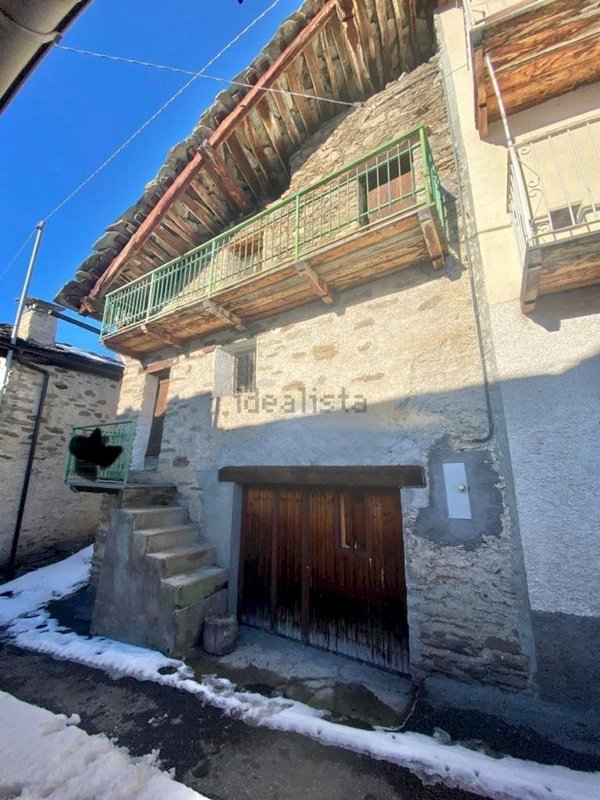 casa indipendente in vendita a Sampeyre in zona Dragoniere