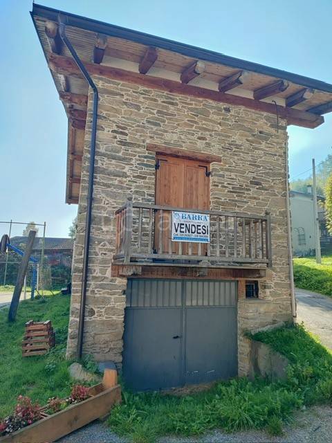 casa indipendente in vendita a Sampeyre