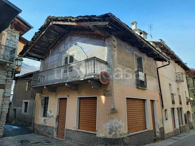 casa indipendente in vendita a Sampeyre in zona Villaretto