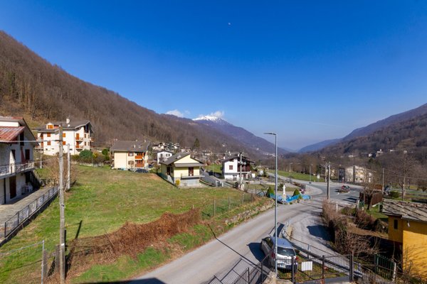 casa indipendente in vendita a Sampeyre