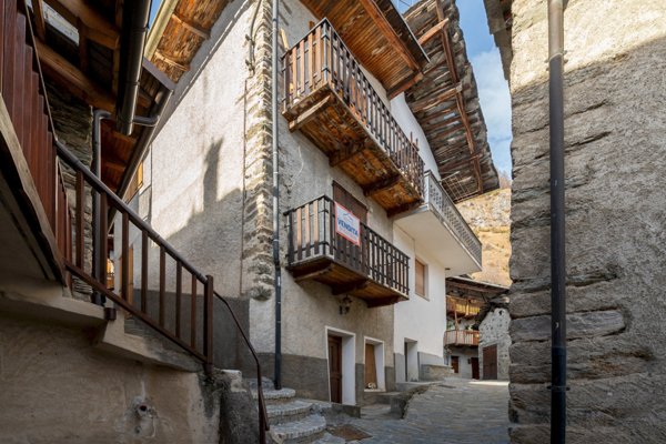 appartamento in vendita a Sampeyre in zona Villaretto