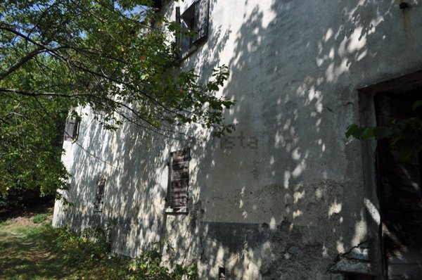 rudere in vendita a Sampeyre