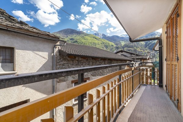 appartamento in vendita a Sampeyre