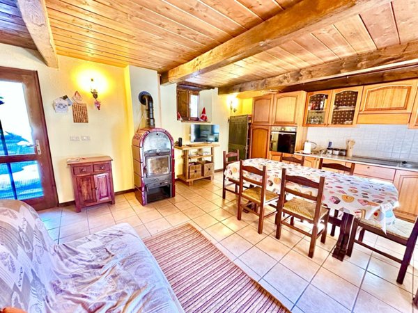 casa indipendente in vendita a Sampeyre