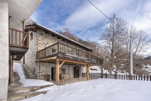 quadrivano in vendita a Sampeyre