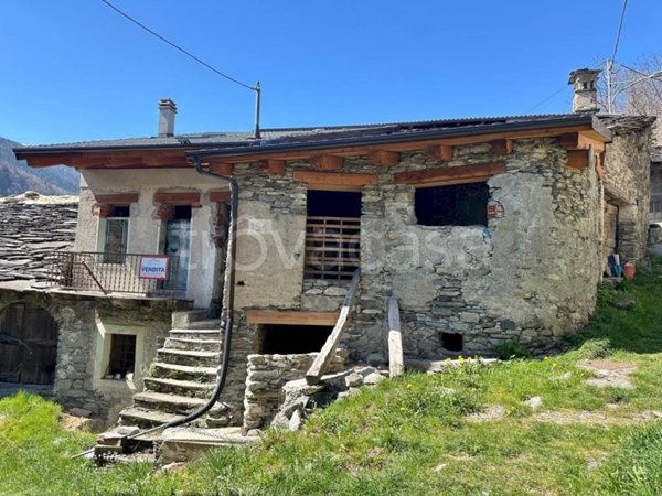 appartamento in vendita a Sampeyre