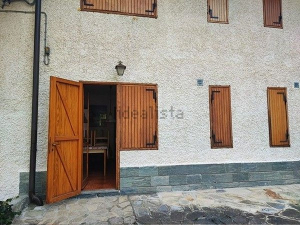 appartamento in vendita a Sampeyre in zona Villaretto