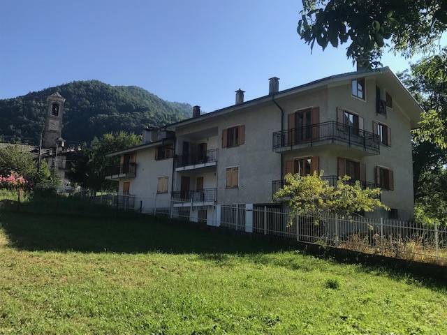 appartamento in vendita a Sampeyre in zona Rore