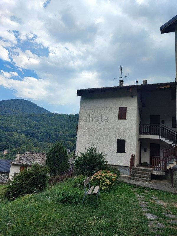 appartamento in vendita a Sampeyre in zona Villaretto
