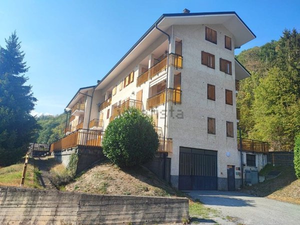 appartamento in vendita a Sampeyre in zona Villaretto