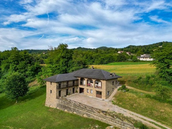 casa indipendente in vendita a San Benedetto Belbo